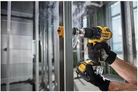 DEWALT 20V MAX Hammer Drill and Oscillating Tool, Power Tool Combo Kit, Cordless, 1/2 inch, 2 Batteries and Charger Included (DCK224C2)