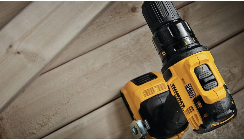 DEWALT (DCK280C2) 20V MAX Impact Driver and Drill Combo Kit