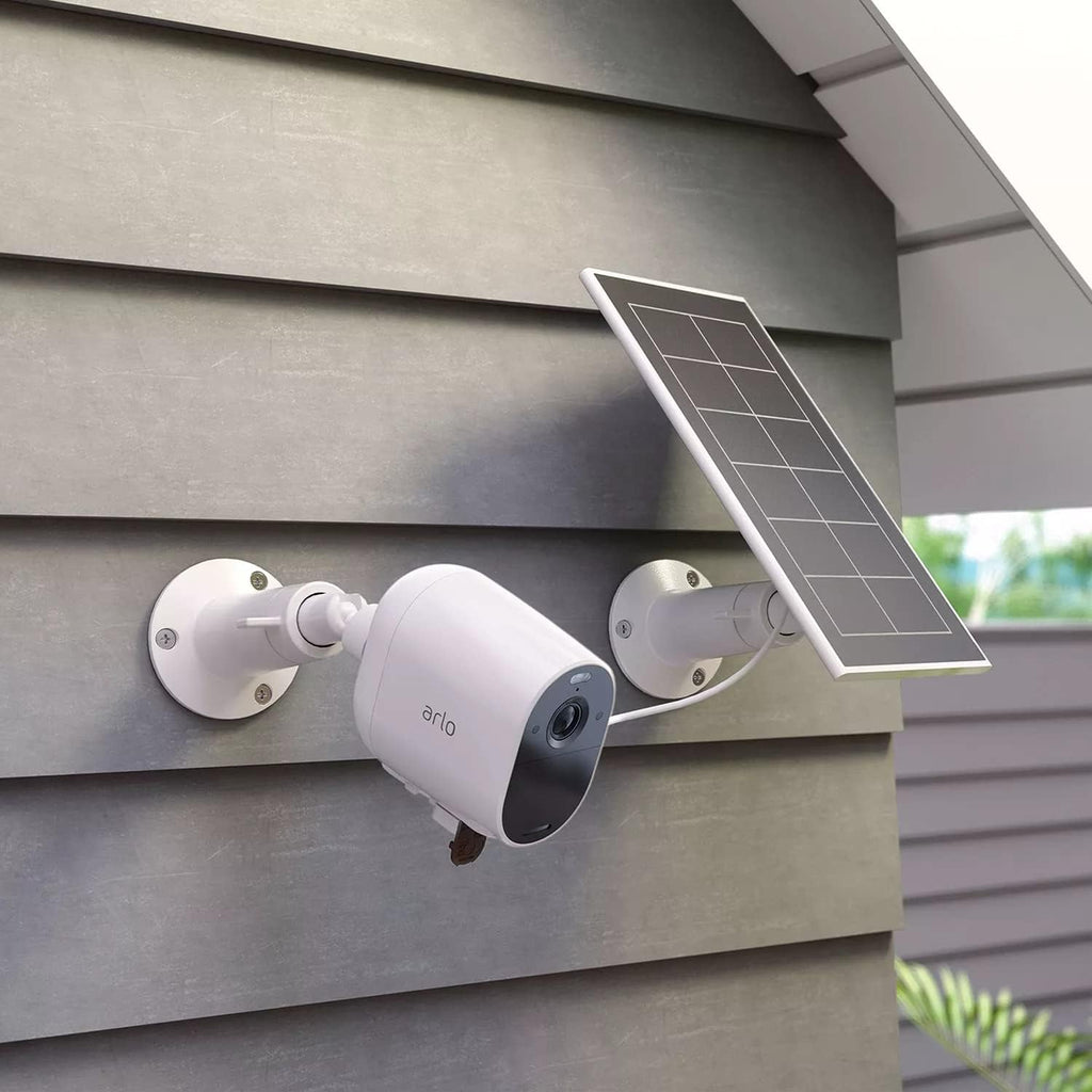 Arlo Essential Spotlight 4 Cameras + 1 Solar Panel, Motion Only Alert Type