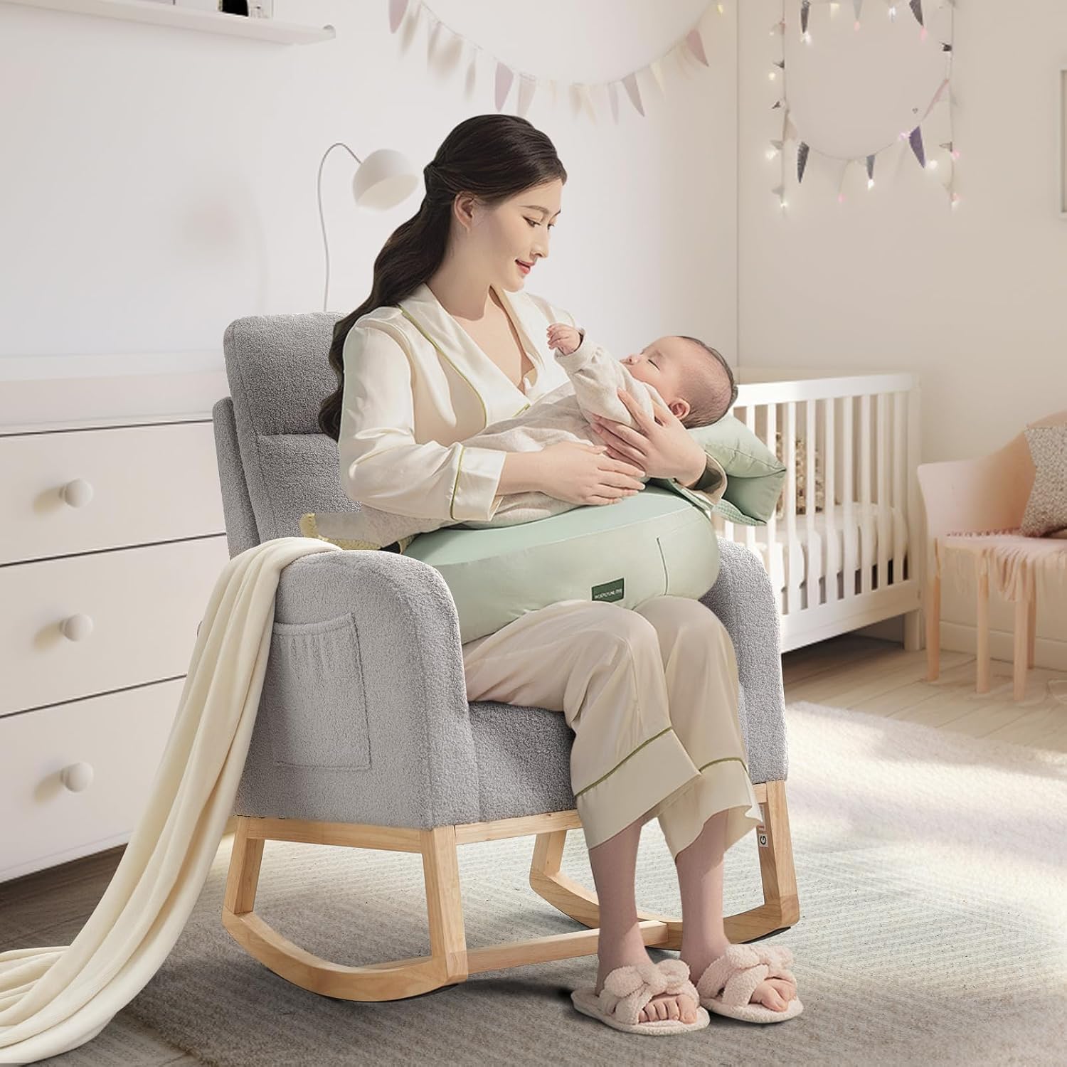 Nursery Glider Rocking Chair with 2 Side Pockets - Solid Wood Legs, Cozy Armchair for Baby Room, Living Room, Bedroom, Comfortable Nursery Essential(Light Gray)