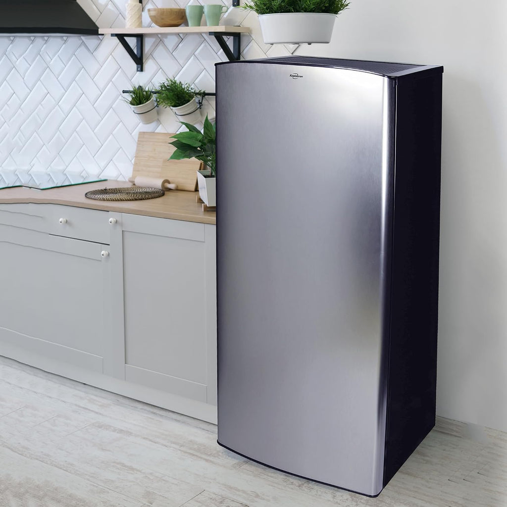 Koolatron Compact Fridge with Freezer, Stainless Steel, 6.2 Cubic Feet (176 L) Capacity, for Snacks, Frozen Meals, Beverages, Juice, Beer, Den, Dorm, Office, Games Room, or RV, Grey