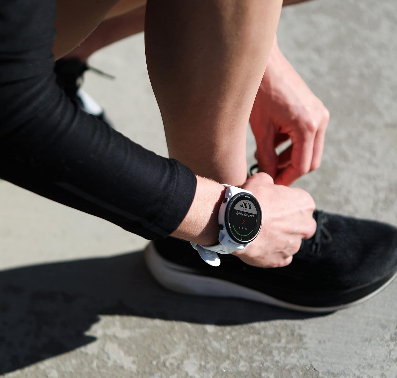 Garmin Forerunner 945 LTE Premium GPS Running/Triathlon Multisport 44 mm Smartwatch with LTE Connectivity, Whitestone White Earbuds Power Bundle