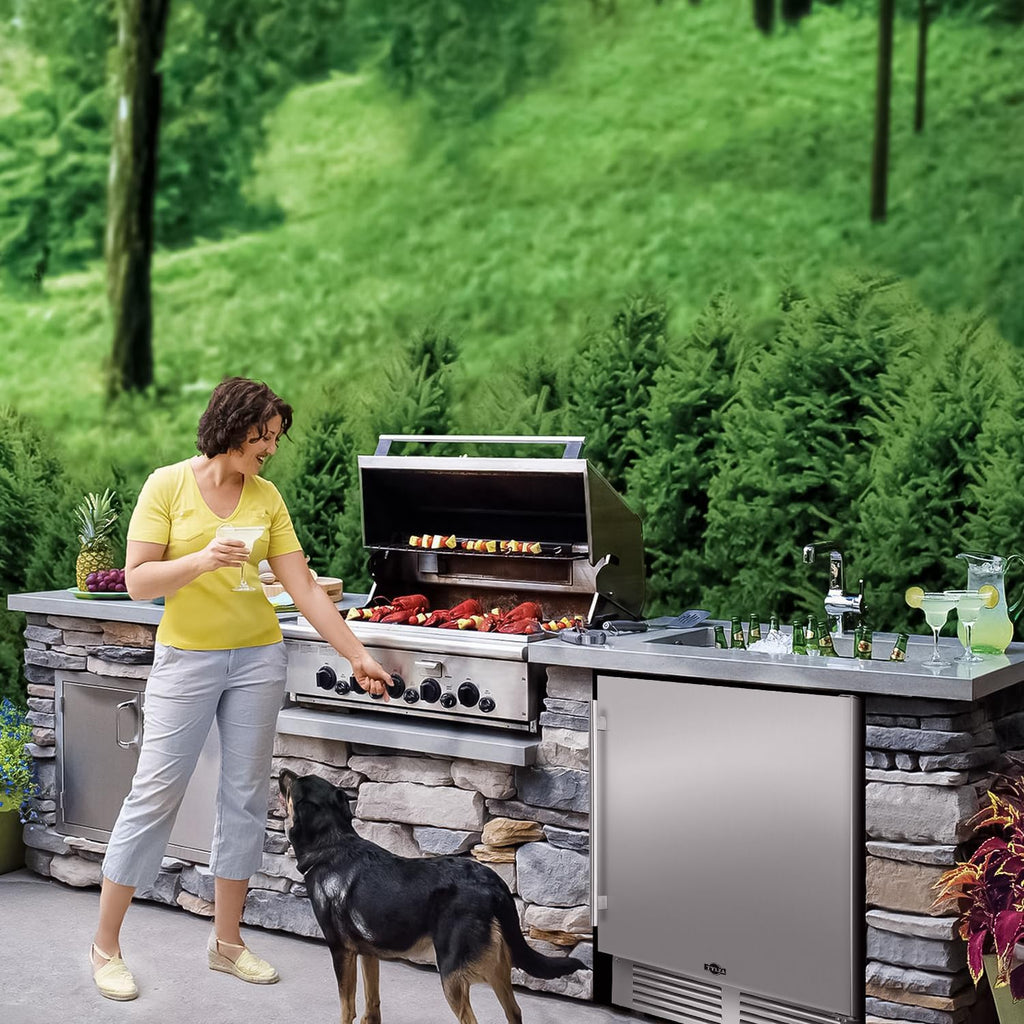 Tylza Outdoor Refrigerator 24 Inch Wide, Stainless Steel Beverage Refrigerator 176 Can for Undercounter Built-in or Freestanding, for Home and Patio, Water Proof, Fast Cooling, Low Noise, 37-65 °F