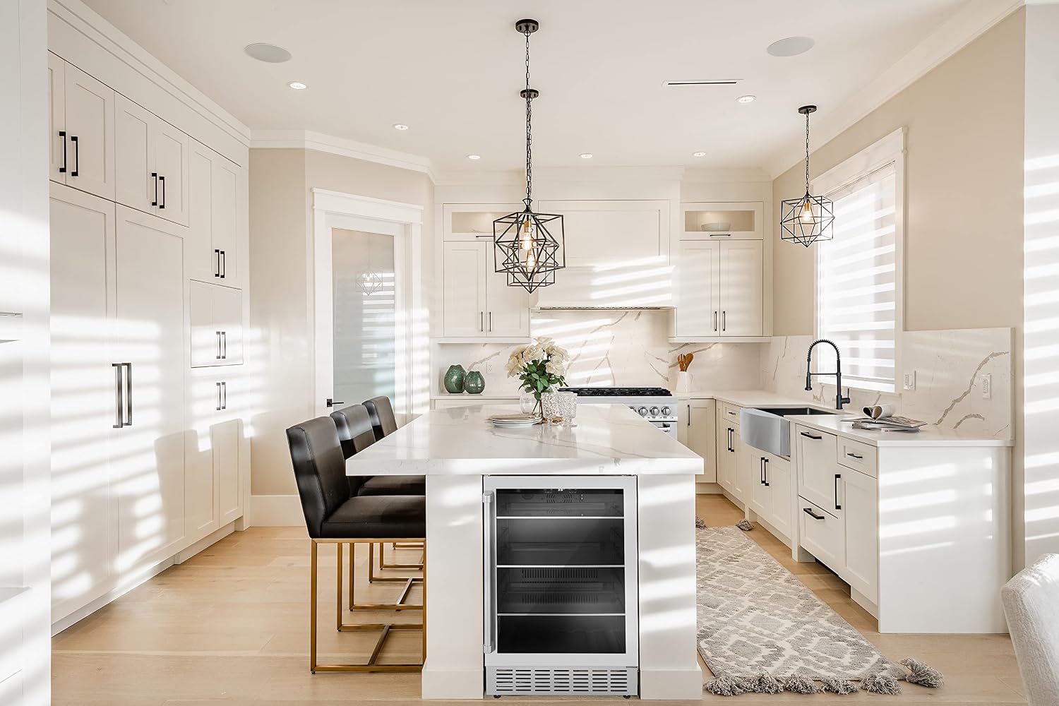 Z Line Kitchen and Bath ZLINE 24' Monument 154 Can Beverage Fridge in Stainless Steel (RBV-US-24)