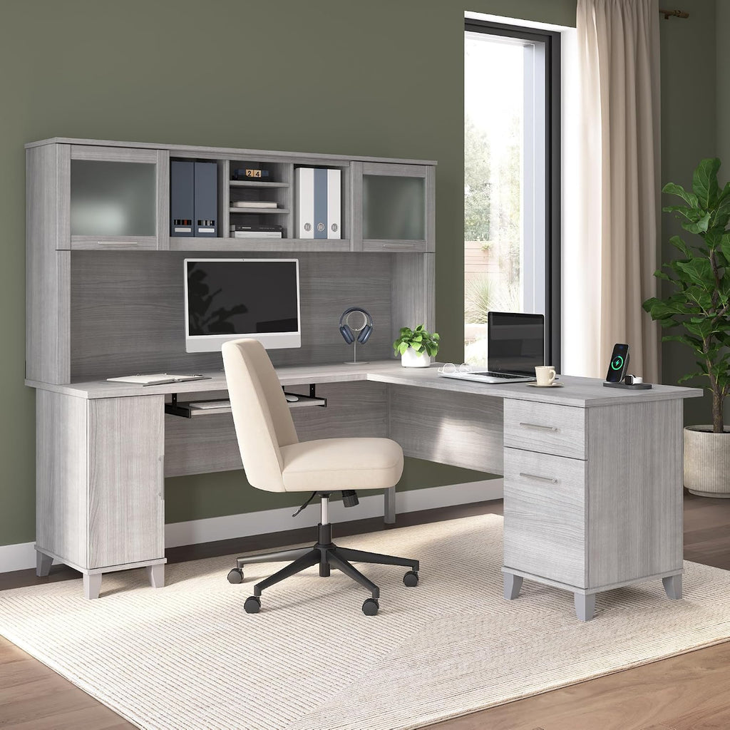 Bush Furniture Somerset L Shaped Desk with Hutch in Platinum Gray | Corner Computer Table with Drawers, Cabinets and Pullout Keyboard/Laptop Tray for Home Office