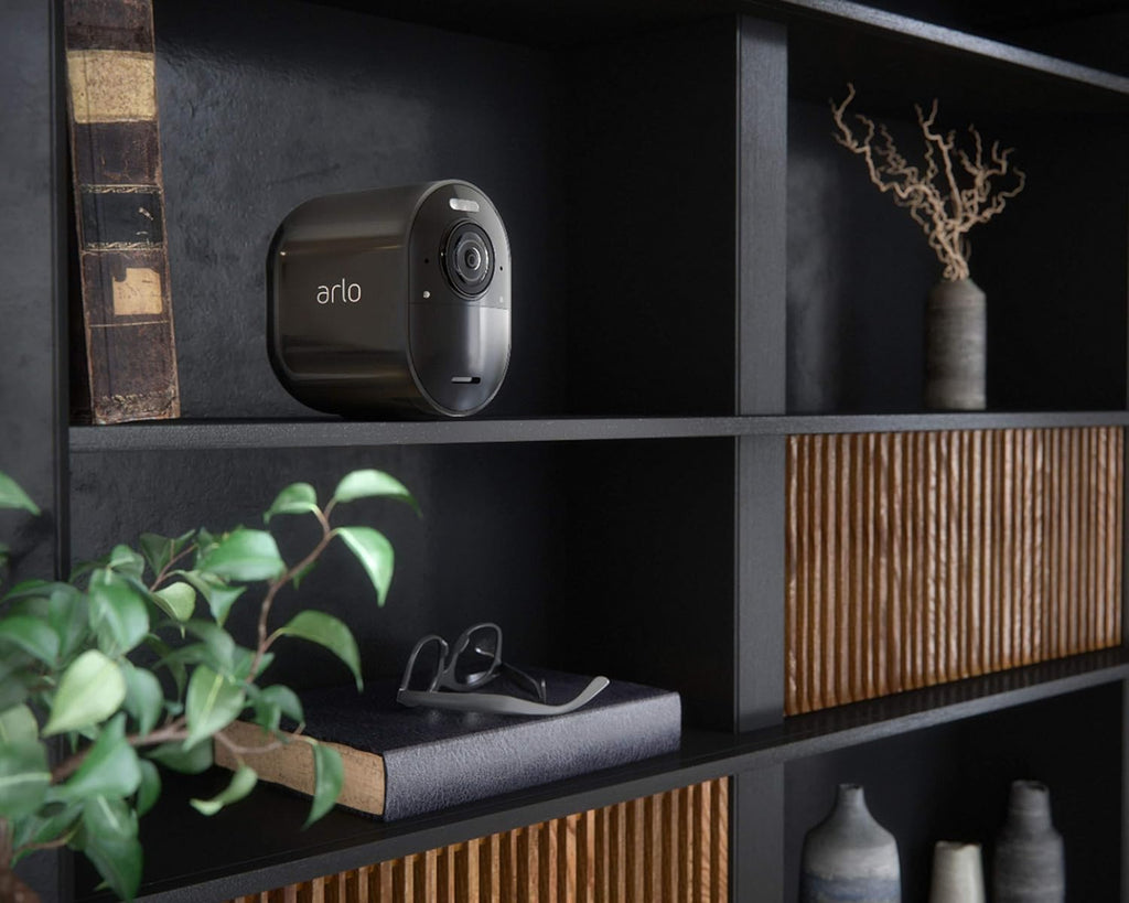 Arlo Ultra Security Camera 4K HDR (2nd Gen, 2020 Release) + SmartHub, Battery Power, Emergency Response, AI Event Captions, 1-Month Trial of Secure Plan, 180° Field of View, 2 Cam, Black