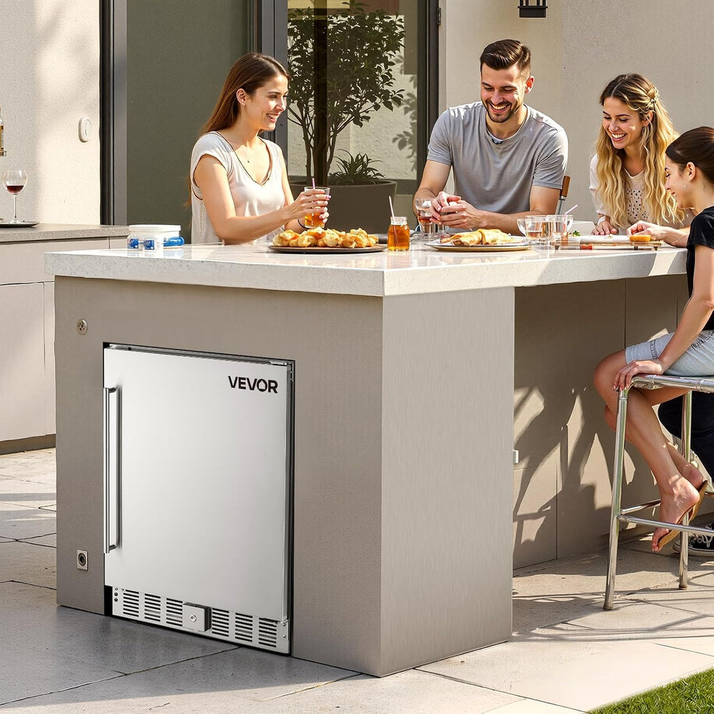 VEVOR 24-Inch Indoor/Outdoor Beverage Refrigerator, 150 QT Freestanding or Undercounter Beverage Fridge, 180 Cans Built-in Beer Fridge with Stainless Steel Body for Residential Home Bar Commercial Use