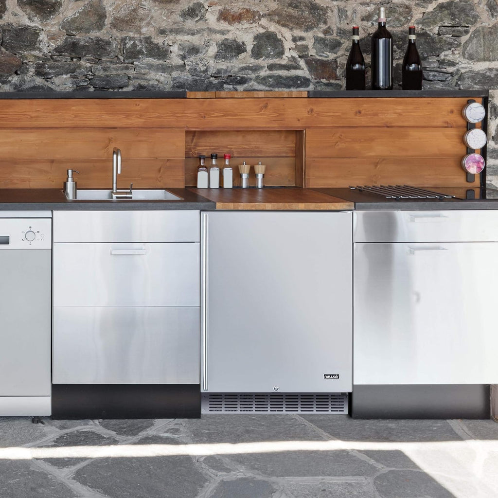 NewAir 24' Outdoor Beverage Fridge | Freestanding or Built-In Under counter Refrigerator for Outside Patio | Weatherproof Outdoor Fridge for 160 Cans with Auto-Closing Door | Stainless Steel