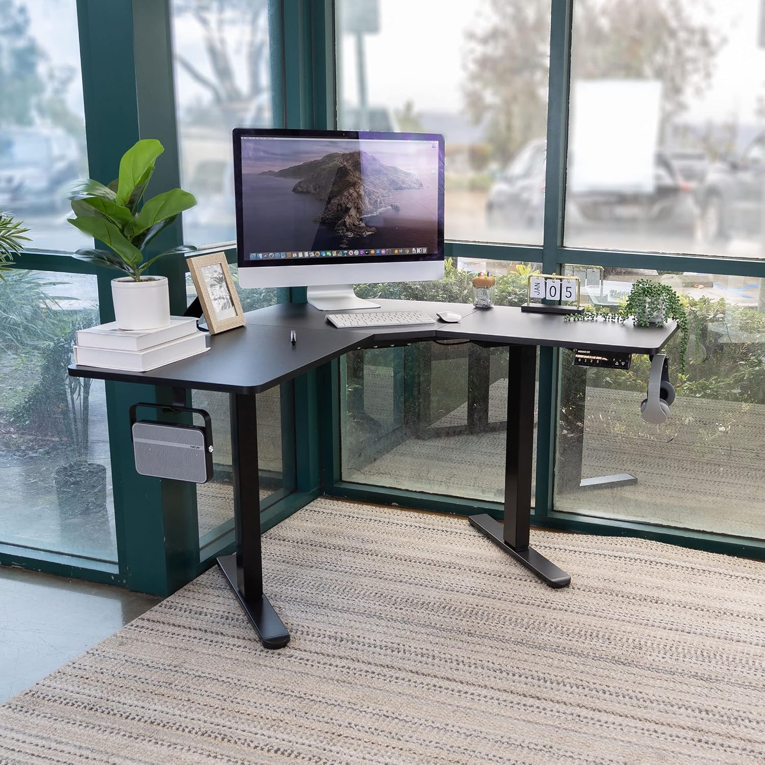 Mount-It! Electric L-Shaped Standing Desk, Dual Motor Height Adjustable Corner Sit-Stand Workstation for Small Spaces, Digital LED Control Panel with 3 Memory Presets, 176 lb Capacity, Black
