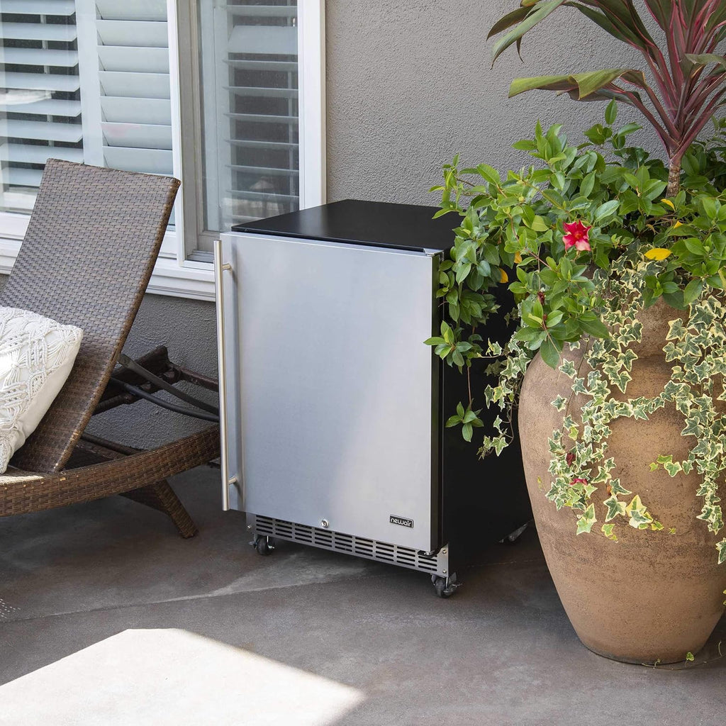 NewAir 24' Outdoor Beverage Fridge | Freestanding or Built-In Under counter Refrigerator for Outside Patio | Weatherproof Outdoor Fridge for 160 Cans with Auto-Closing Door | Stainless Steel